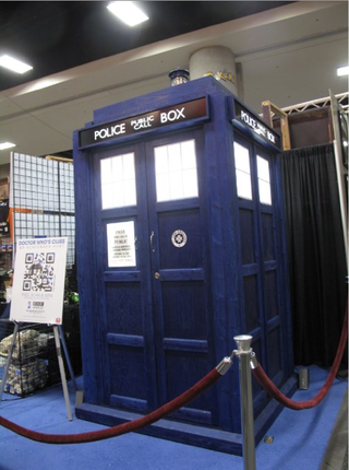 Illustration for article titled TARDIS Burritos and Twilight Spaz Bags: Comic-Con Radvertising